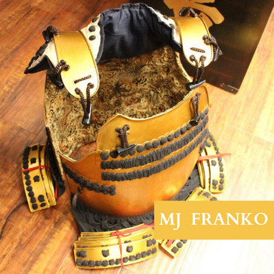 Armure de Samourai Or | MJ FRANKO