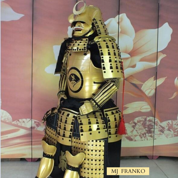 Armure Samourai Or | MJ FRANKO
